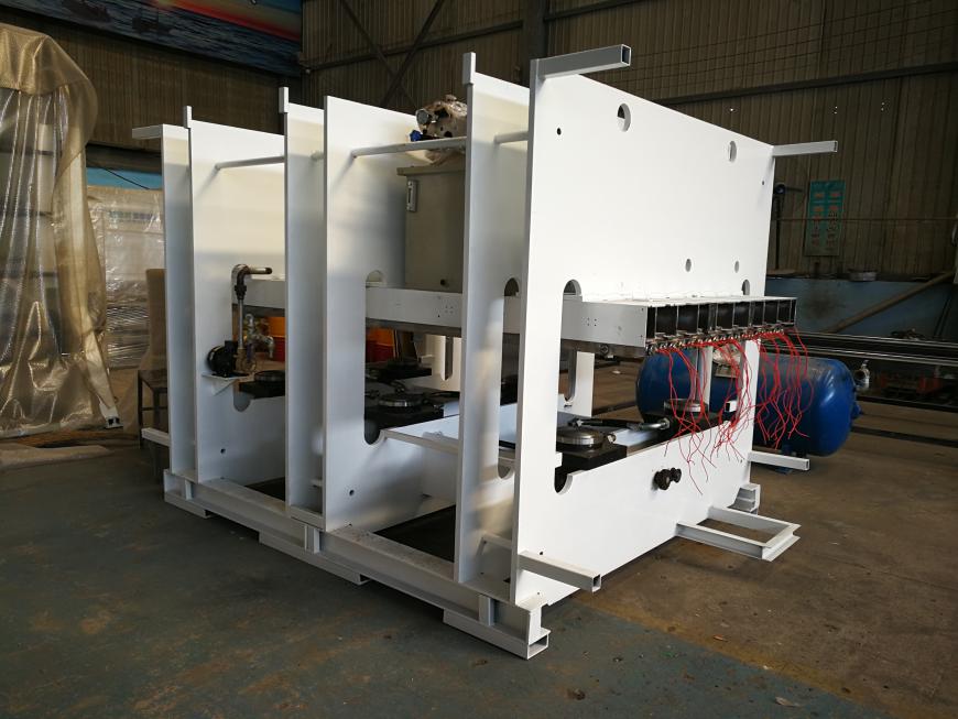 MDF Cabinet Door Vacuum Membrane Press Machine